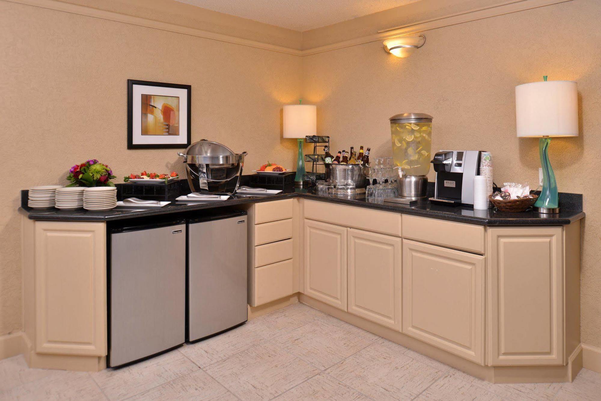 Holiday Inn Portland- I-5 S Wilsonville By Ihg Exteriör bild